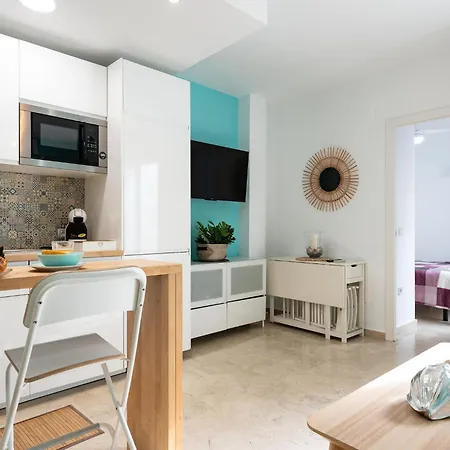 Faro's & Apartment