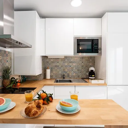 Faro's & Apartment Fuengirola